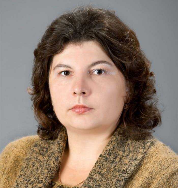 Савченко Катерина Василівна - класний керівник 132/142 гр.